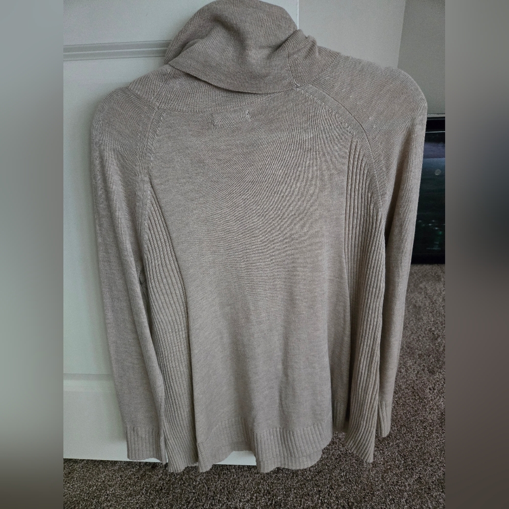 NWOT PREMISE Cozy Cowlneck Cream Sweater SMALL - Picture 3 of 3